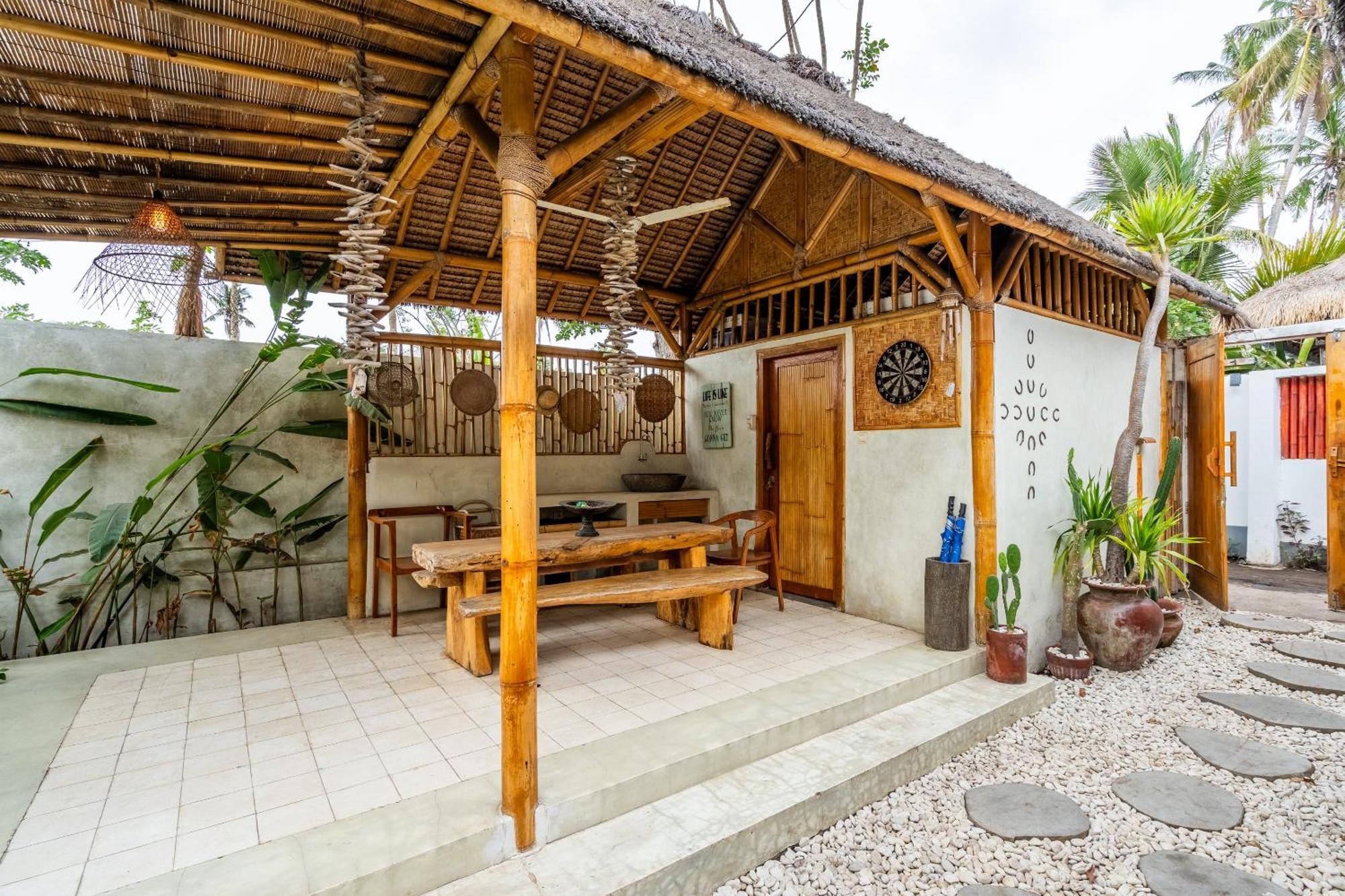 Villa Burung Gili Air Authentic 3-Bedroom Bamboo Villa With Private Pool Exterior foto
